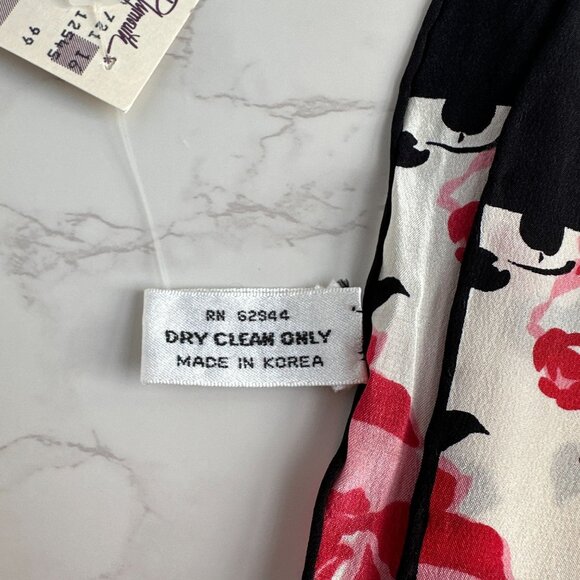 Bill Blass Silk Oblong Scarf, Red Rose Stripe Print, 56x11, Vintage Baar & Beard - Picture 8 of 10